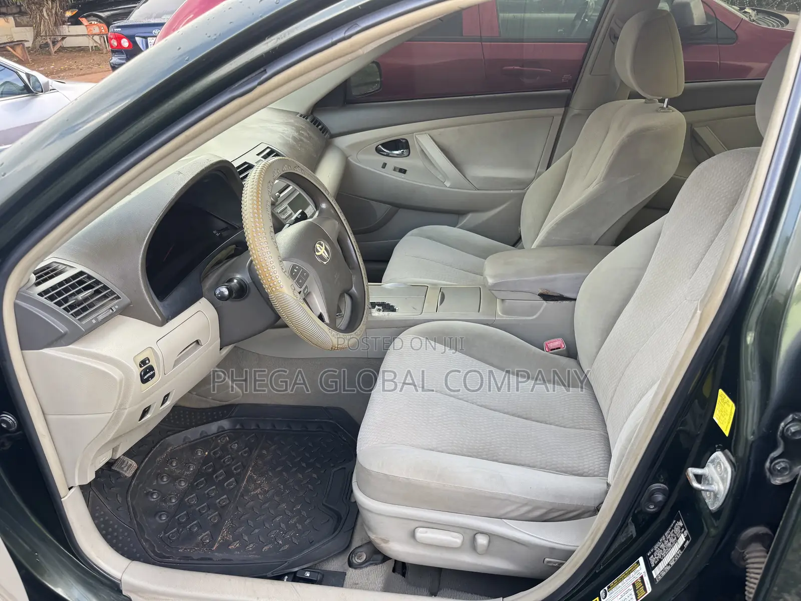 Toyota Camry LE 4dr Sedan (2.5L 4cyl 6A) 2011 Green