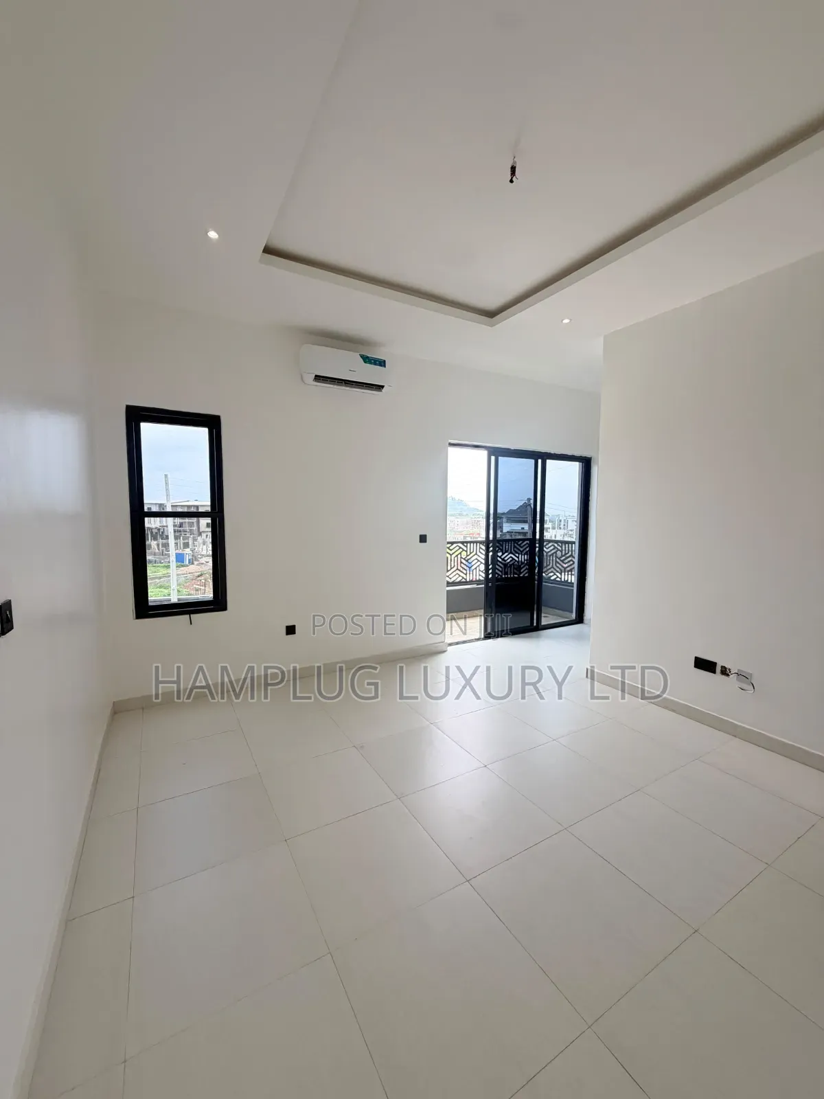 4bdrm Townhouse/Terrace in Guzape District for sale