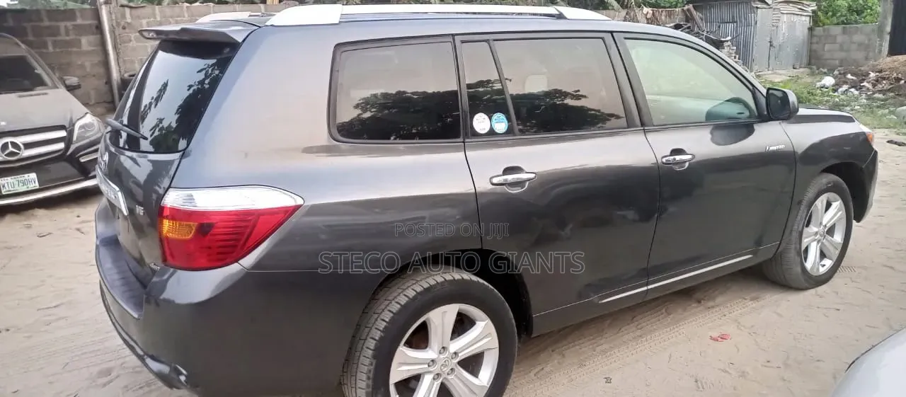 Toyota Highlander 2009 Gray