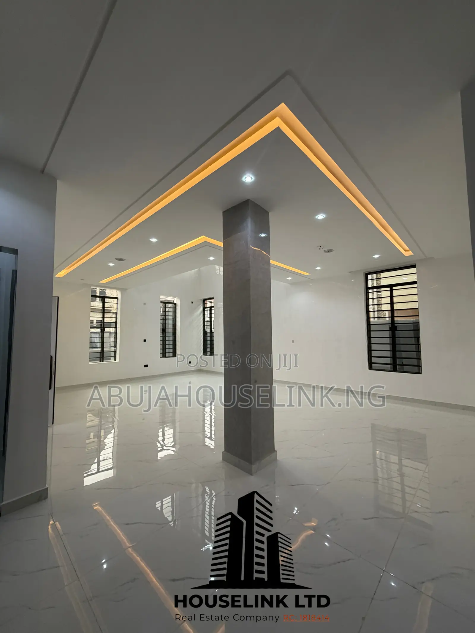 5bdrm Duplex in Apo Resettlement for sale