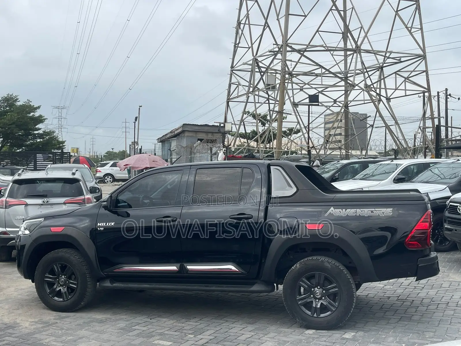 Toyota Hilux 2024 Blue
