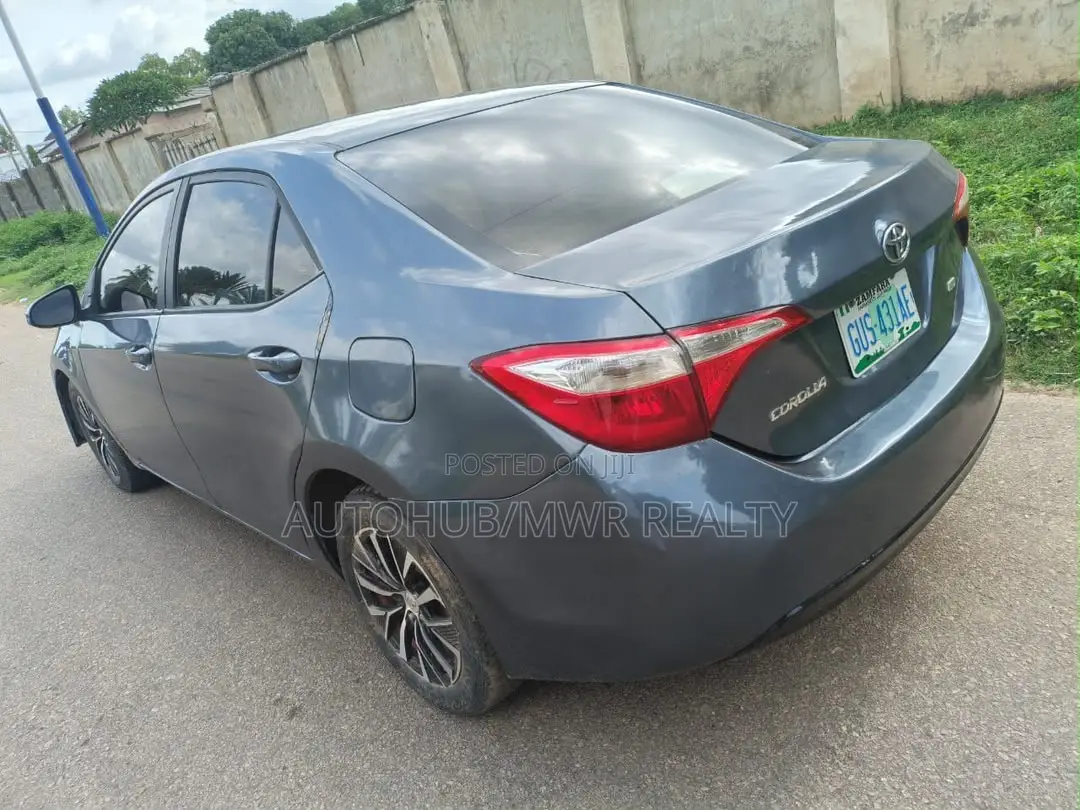 Toyota Corolla 2014 Gray