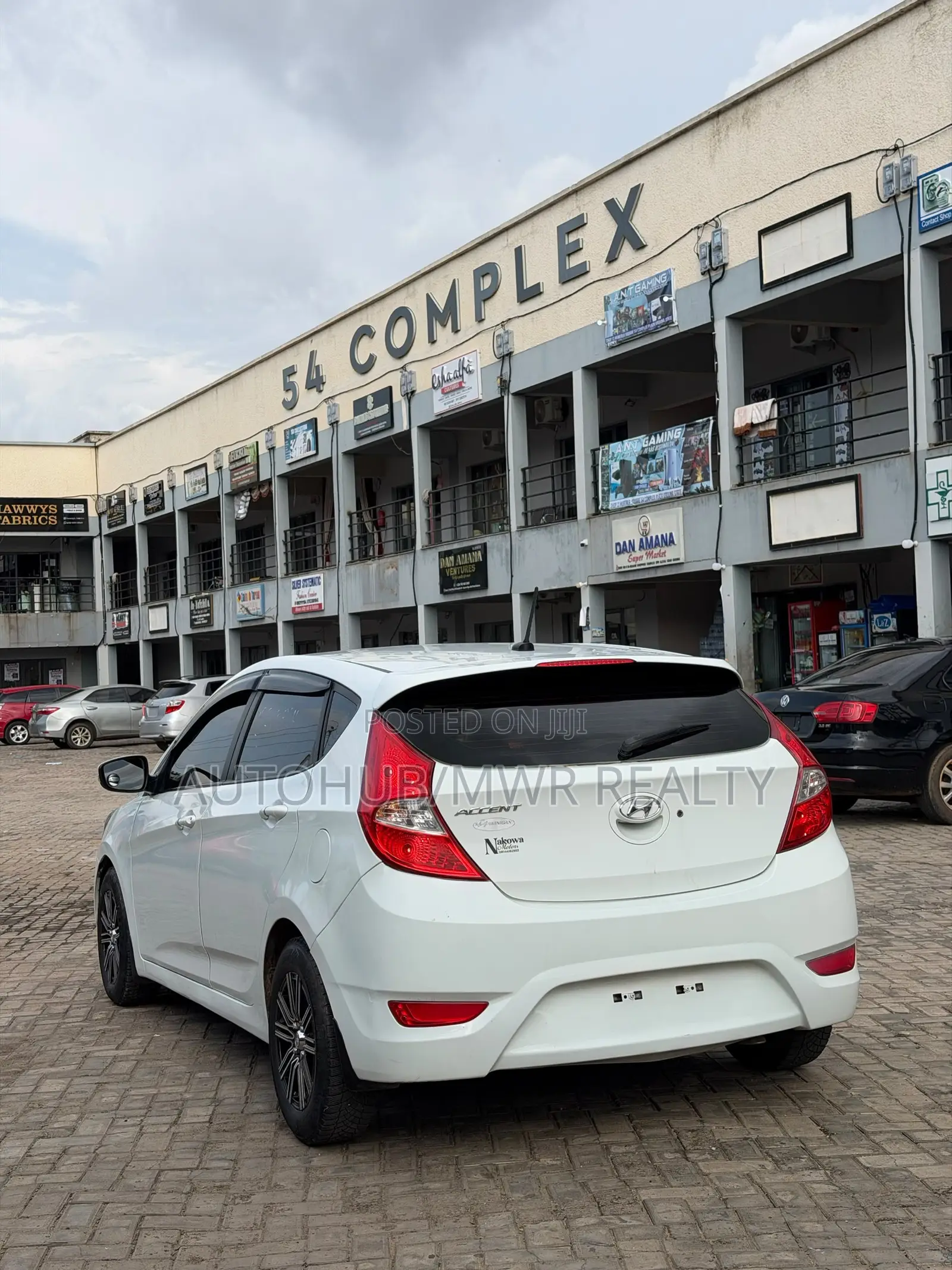 Hyundai Accent 2012 White