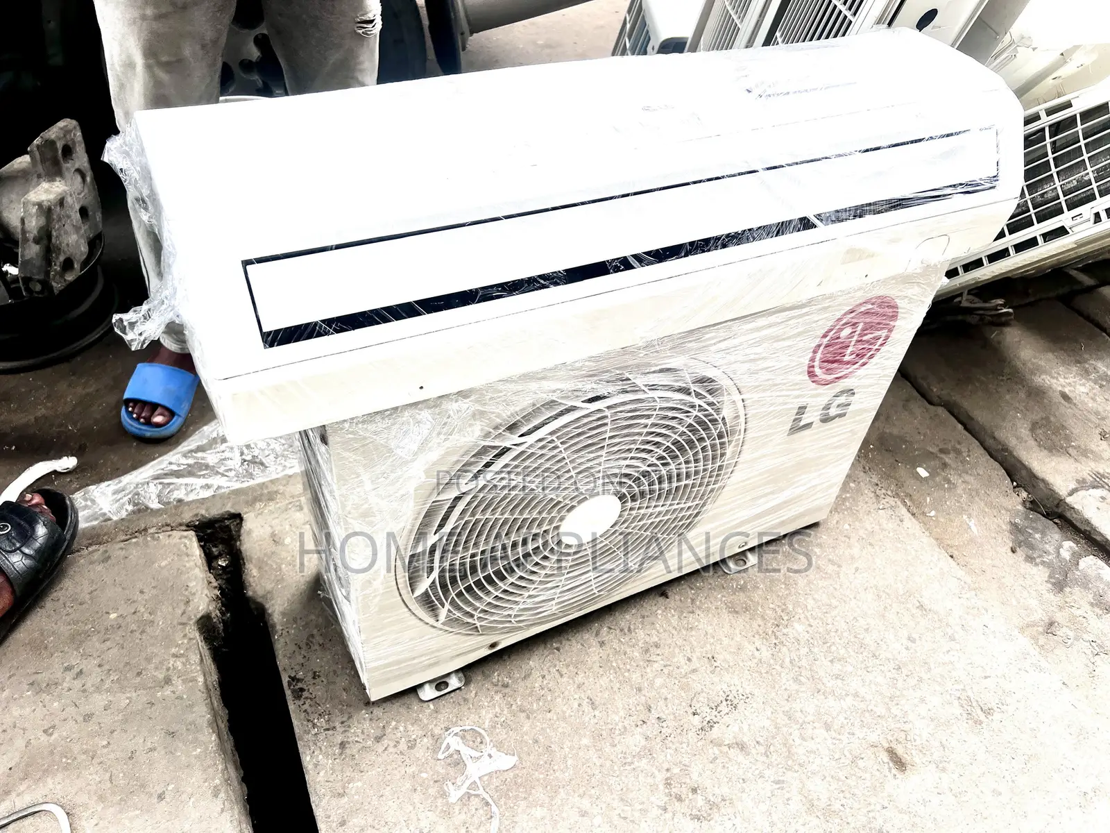 LG Low Voltage 1.5hp Spli Air Condition Wit Warranty