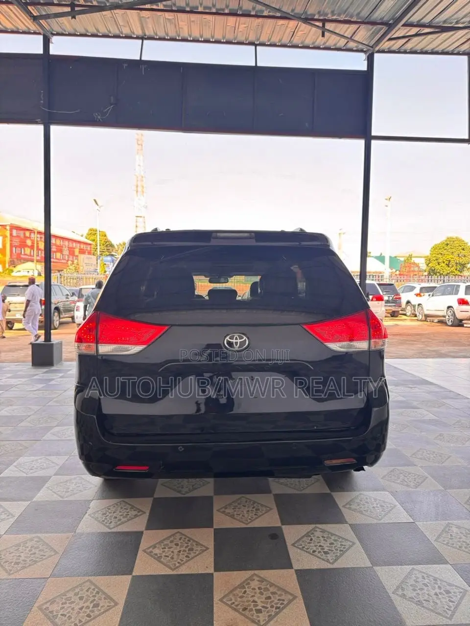 Toyota Sienna 2015 Black