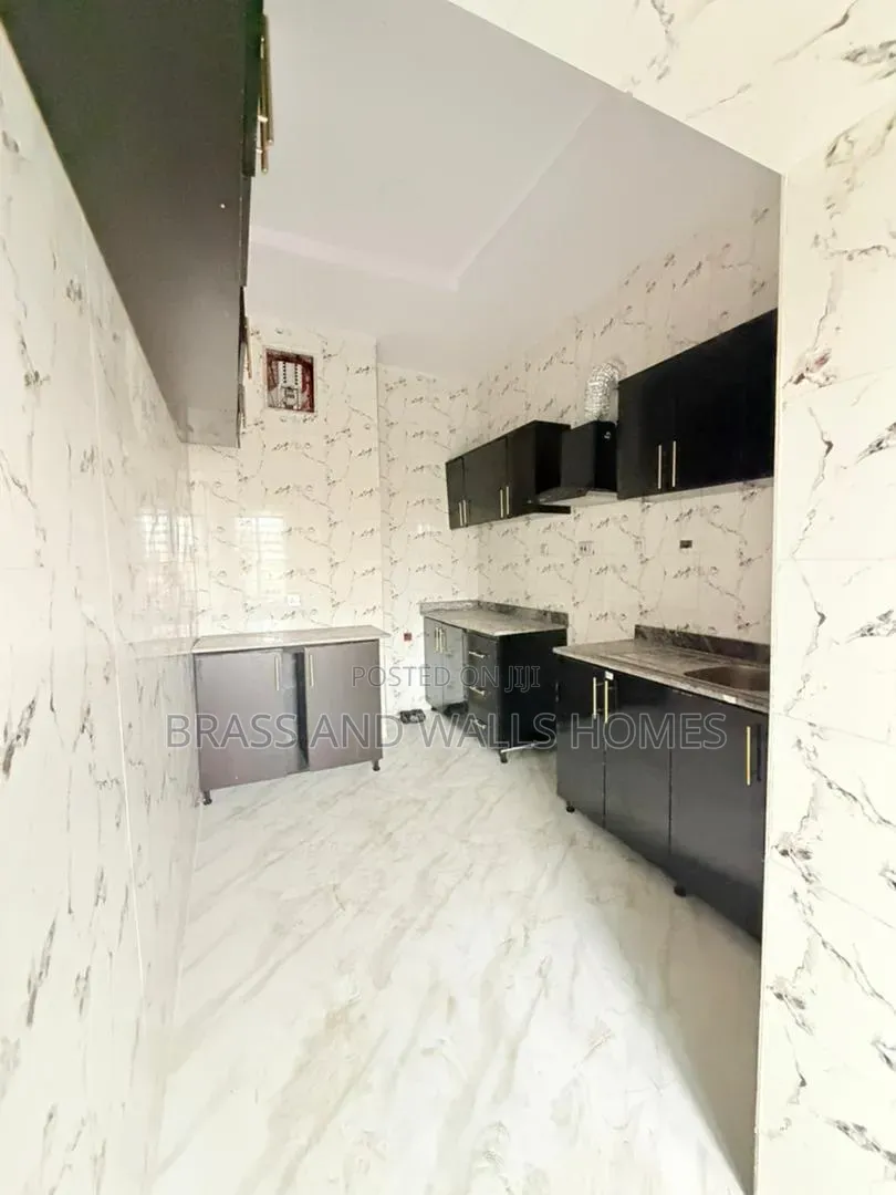 Furnished 2bdrm Apartment in Aguda / Ogba for sale