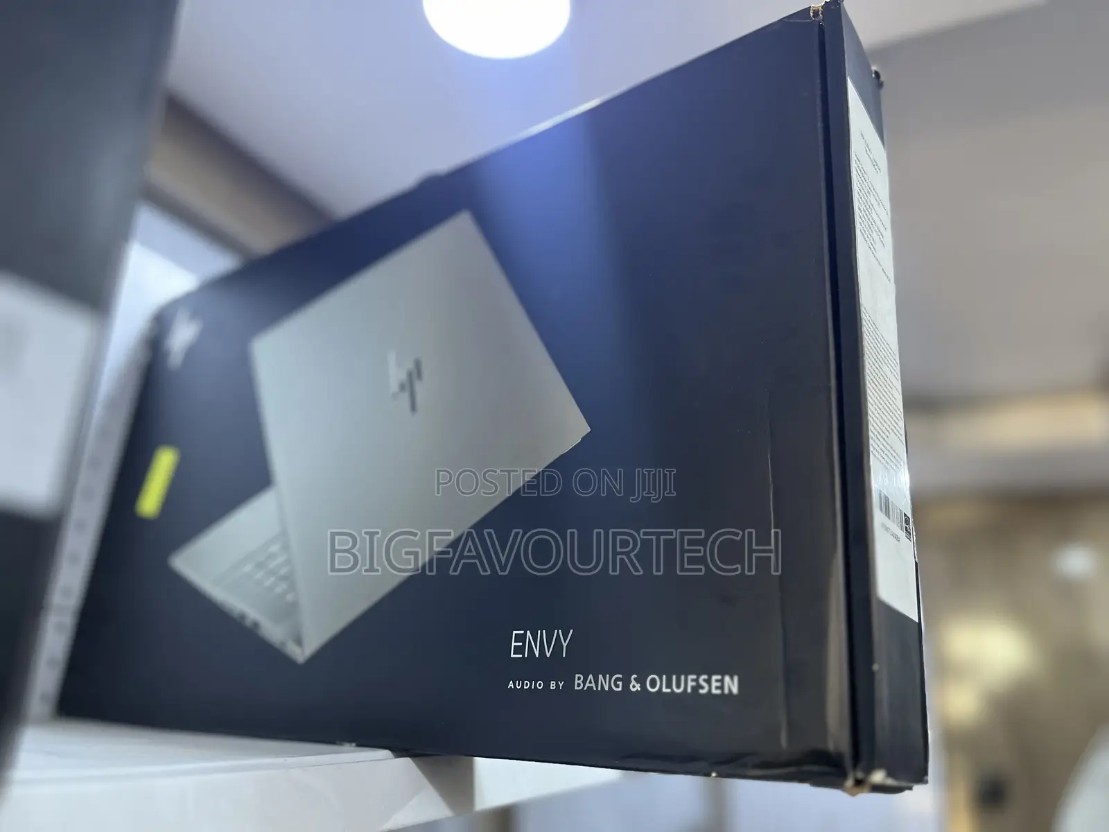 New Laptop HP Envy 14 8GB Intel Core i5 SSD 512GB
