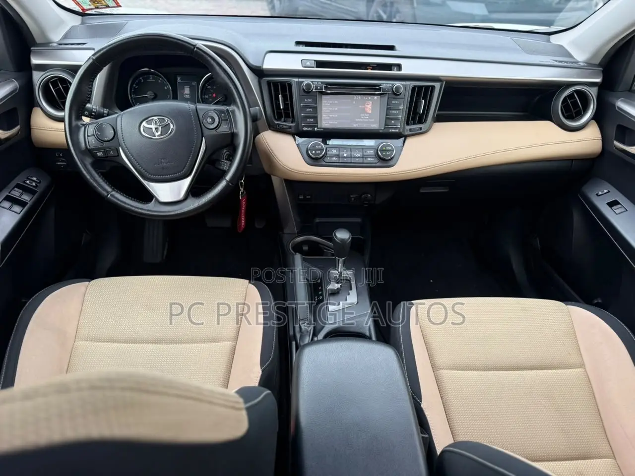 Toyota RAV4 XLE AWD (2.5L 4cyl 6A) 2016 White