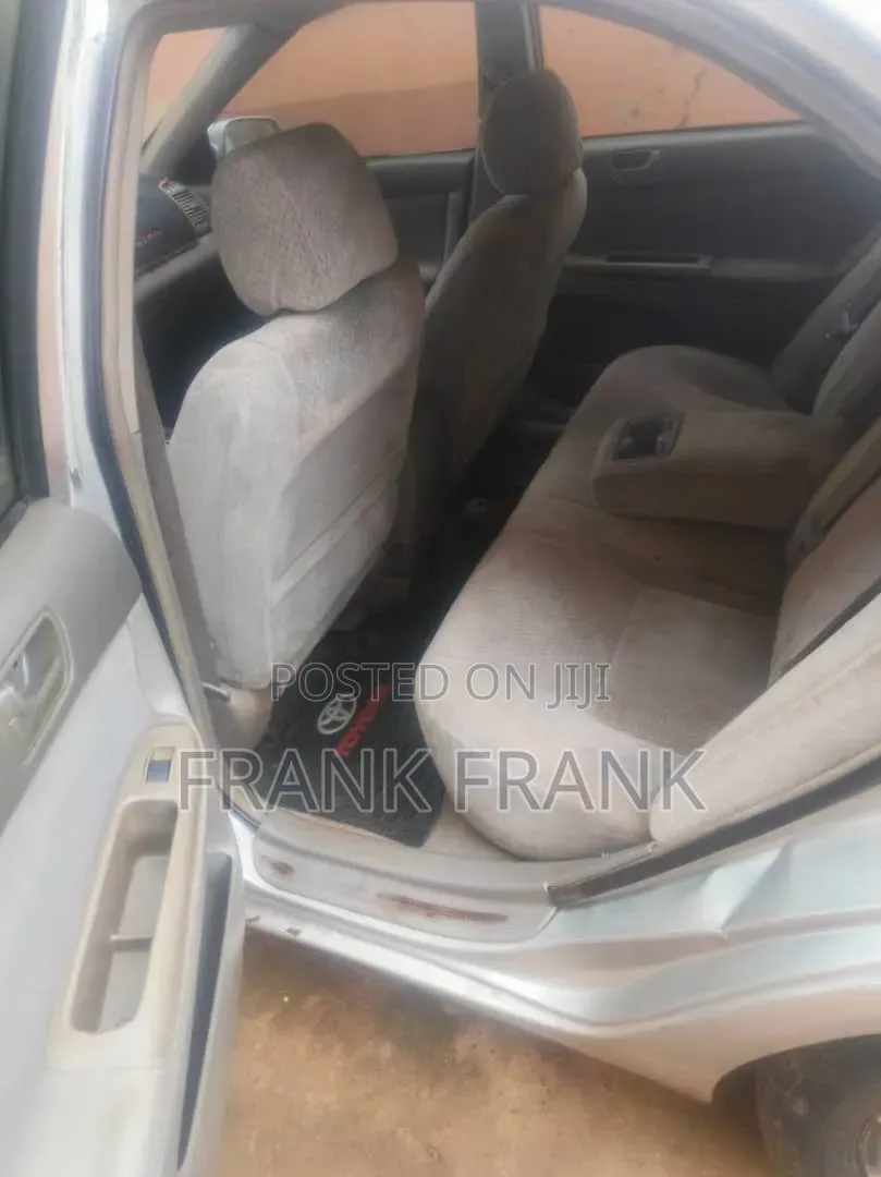 Toyota Camry 2004 Silver