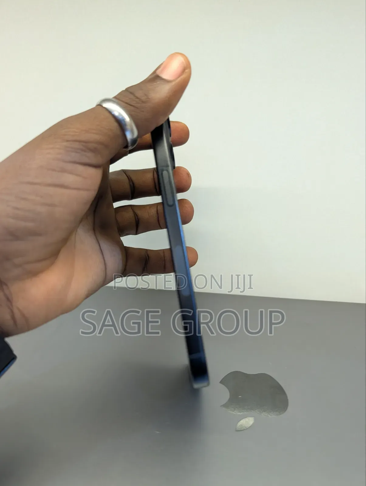 Apple iPhone 15 128 GB Black
