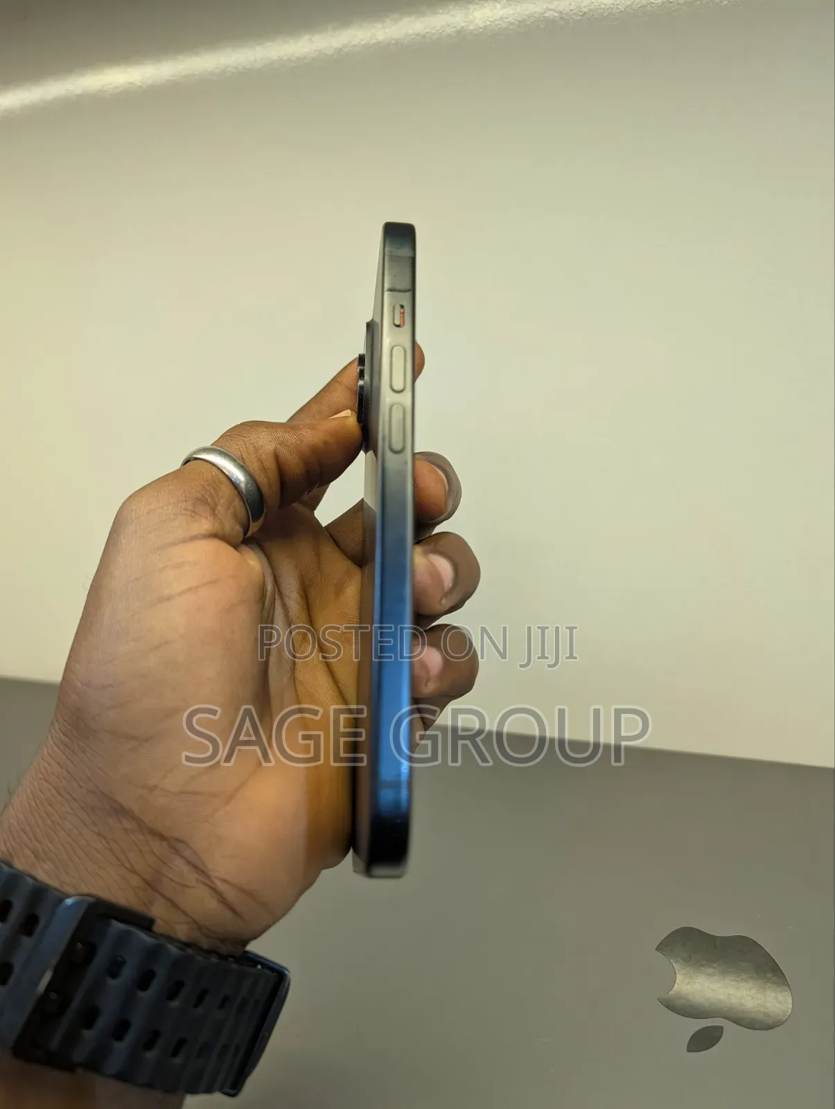 Apple iPhone 15 128 GB Black