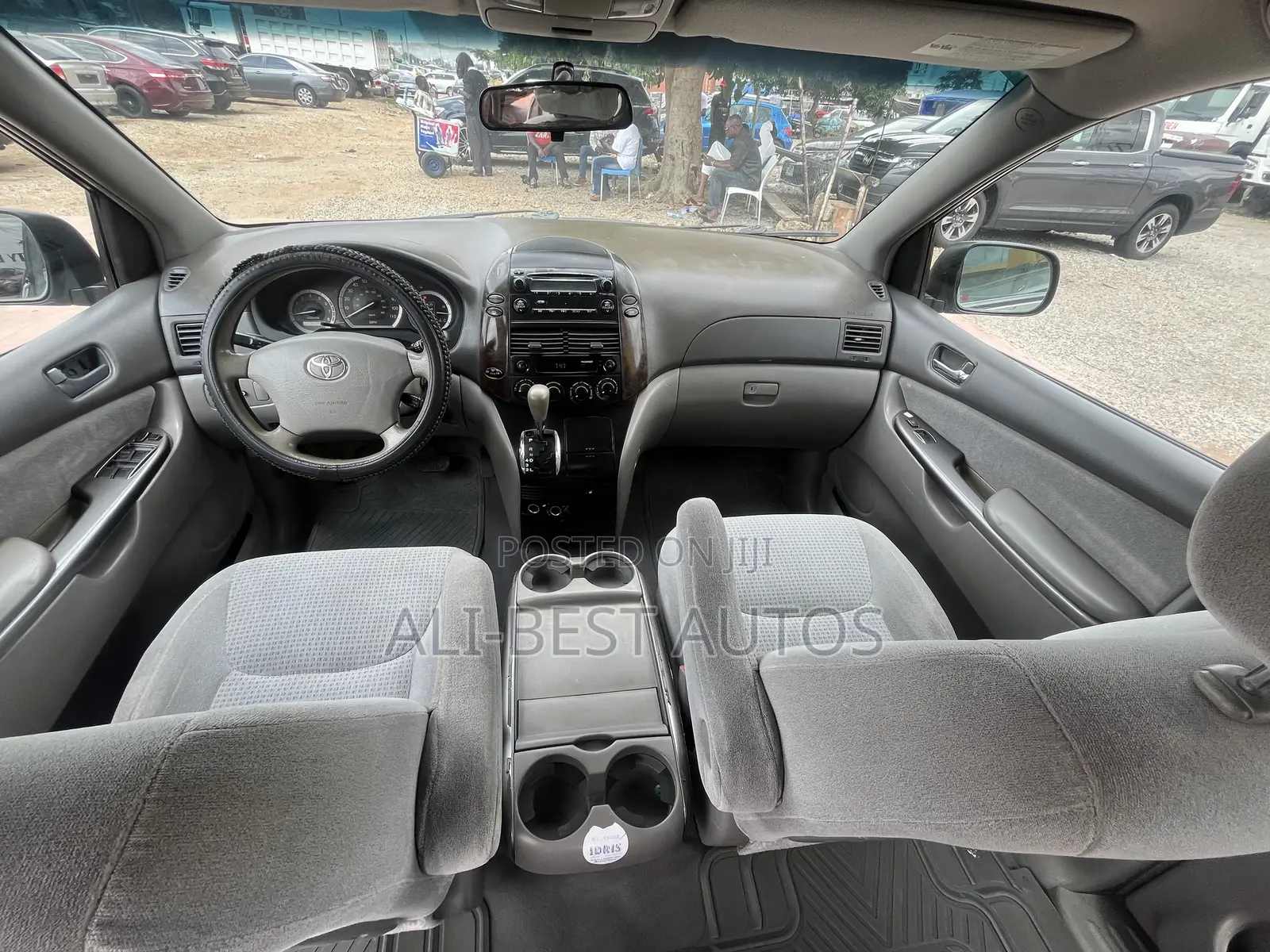 Toyota Sienna 2005 Green