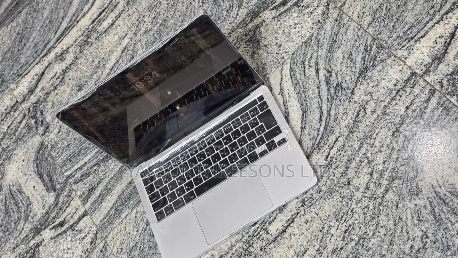 Laptop Apple MacBook Pro 2020 8GB Intel Core i5 SSD 512GB