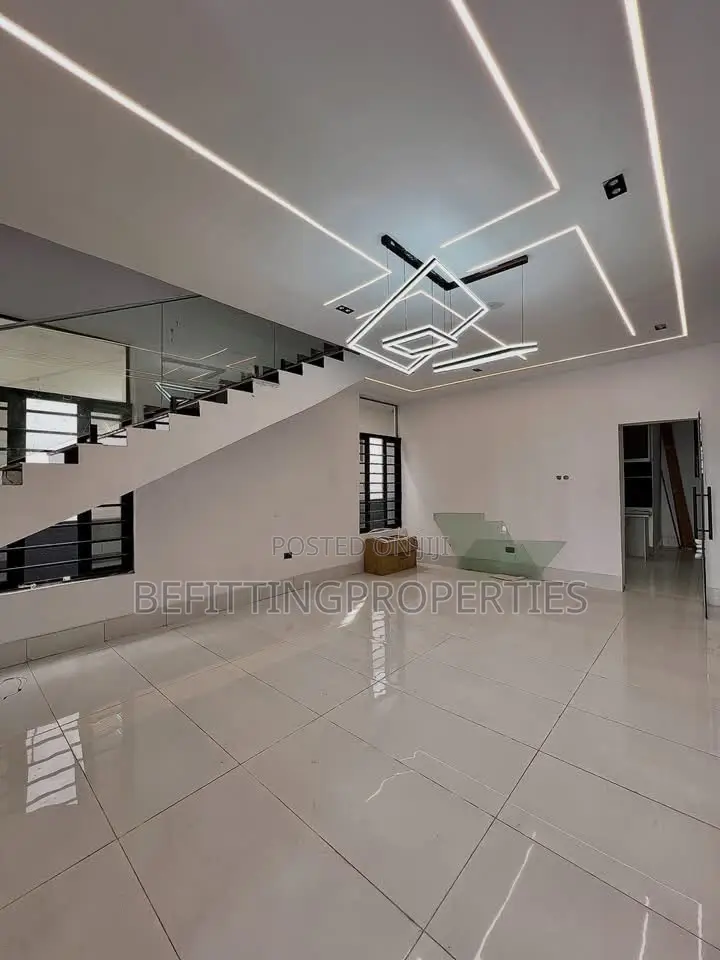 4bdrm Duplex in Ajah for sale