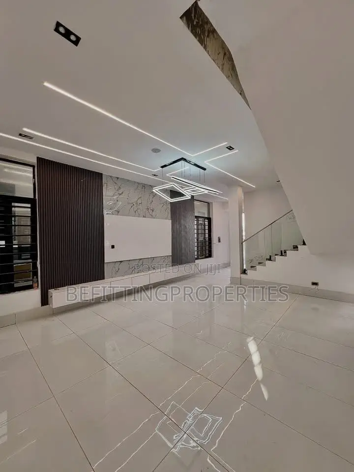 4bdrm Duplex in Ajah for sale