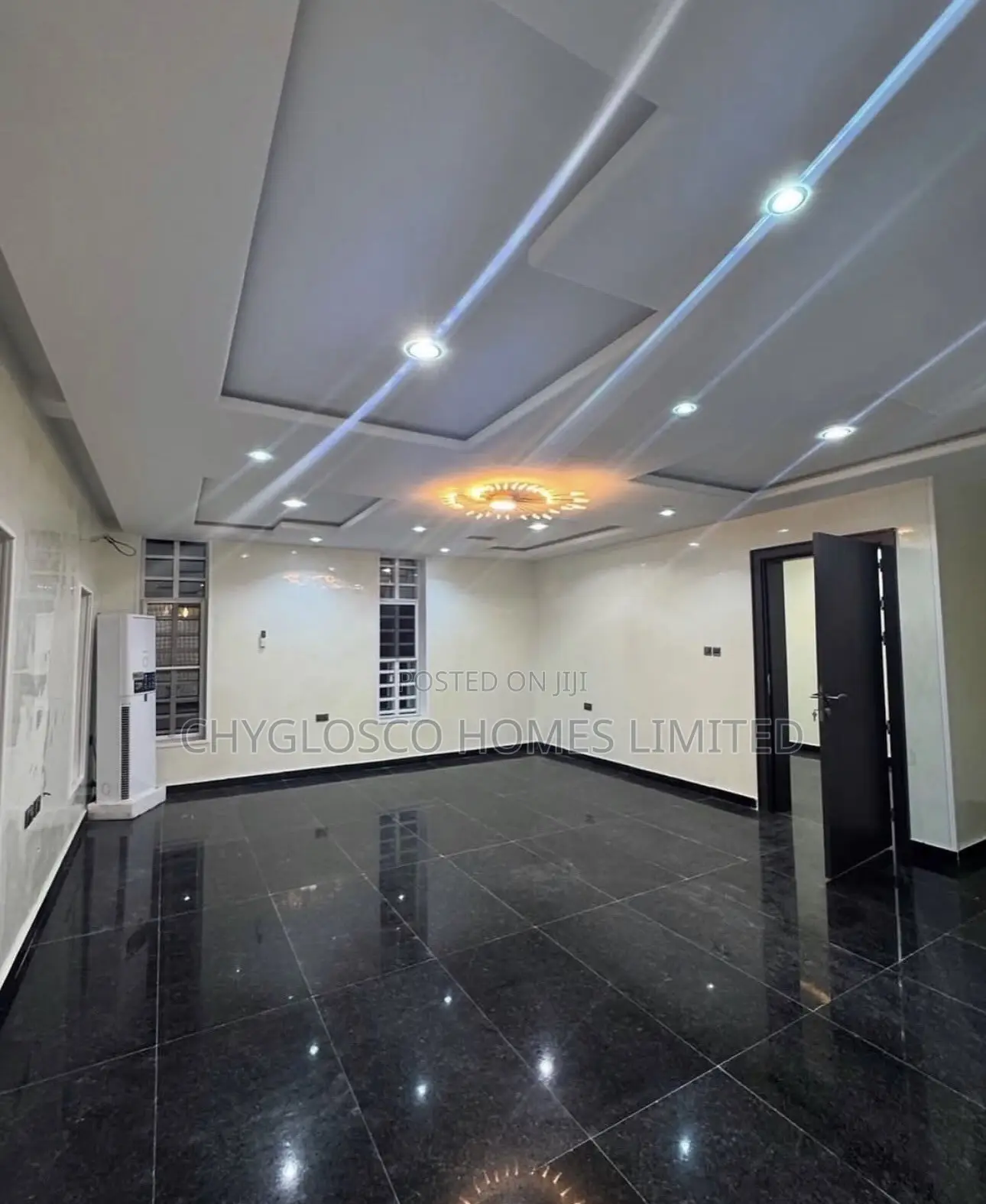 5bdrm Duplex in Cedar Wood Garden, Rukpokwu for sale