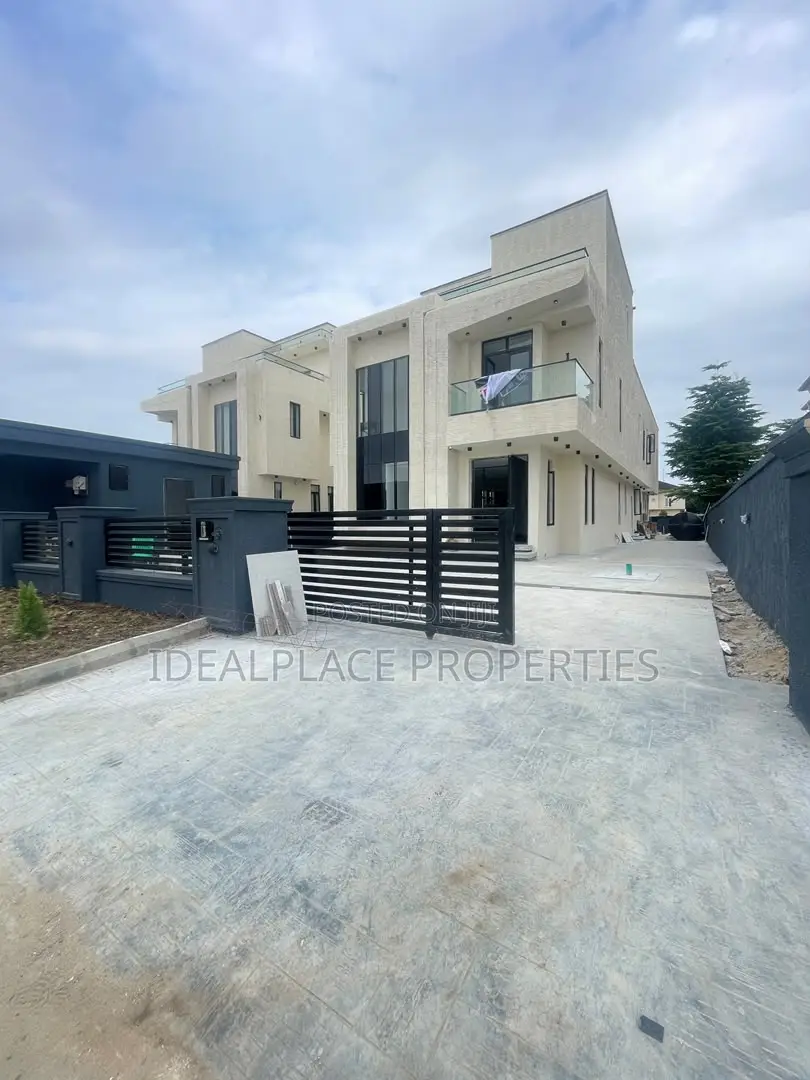 5bdrm Duplex in Ajah for sale