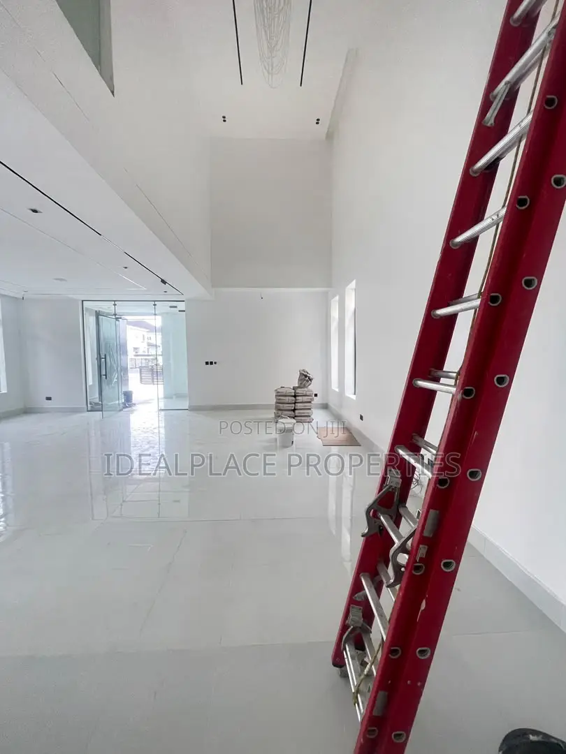 5bdrm Duplex in Ajah for sale