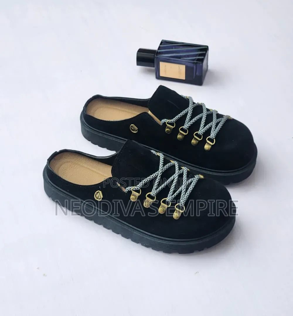 Men's Suede Clogs in Size 40-45