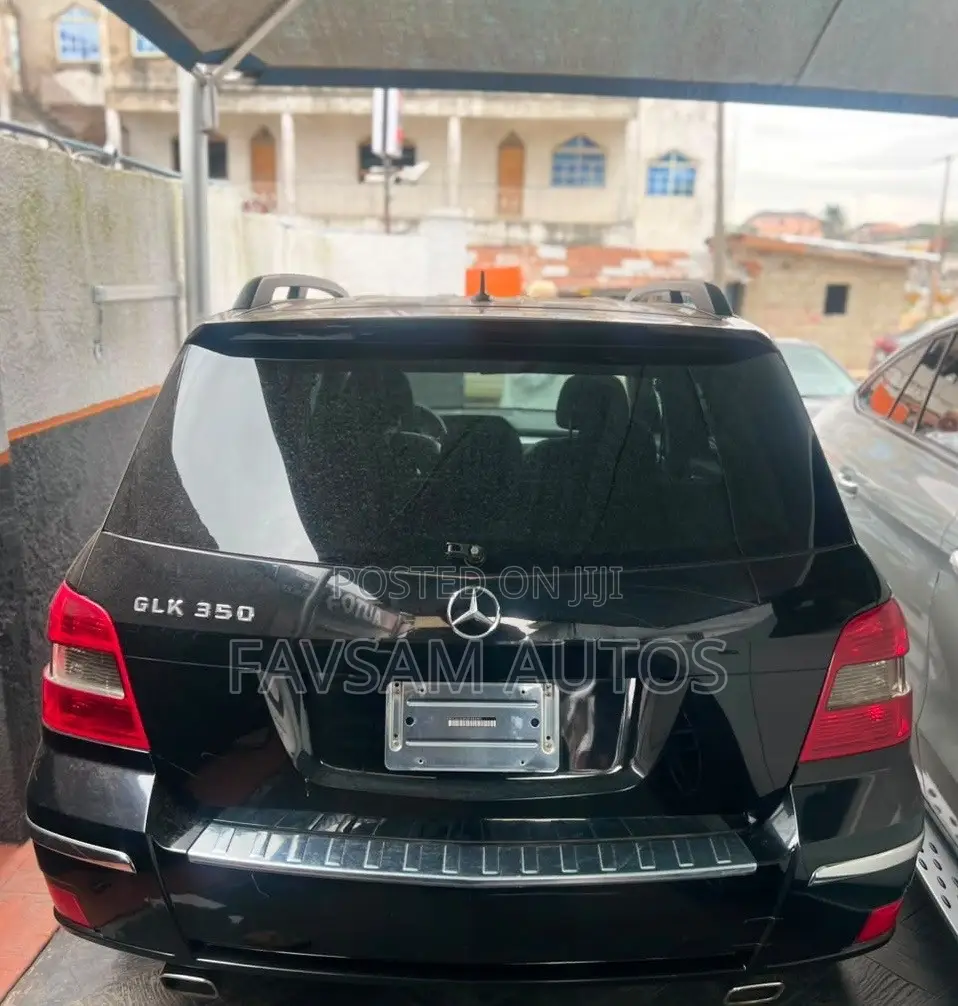 Mercedes-Benz GLK-Class 350 2010 Black