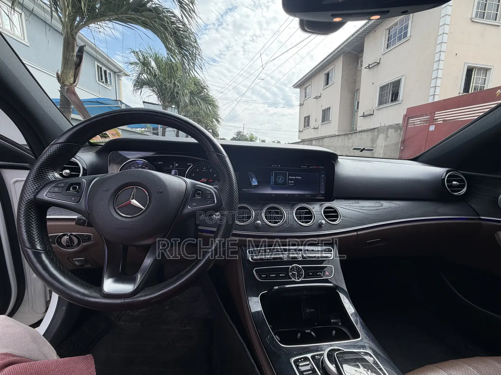 Mercedes-Benz E-Class 2022 White