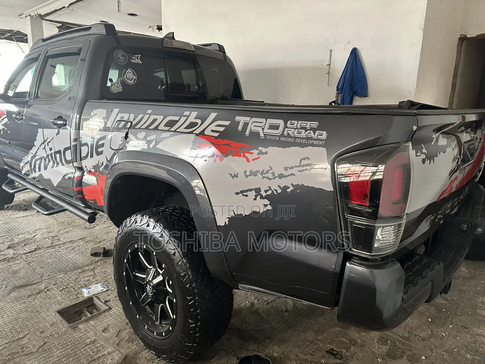 Toyota Tacoma Limited 2018 Gray