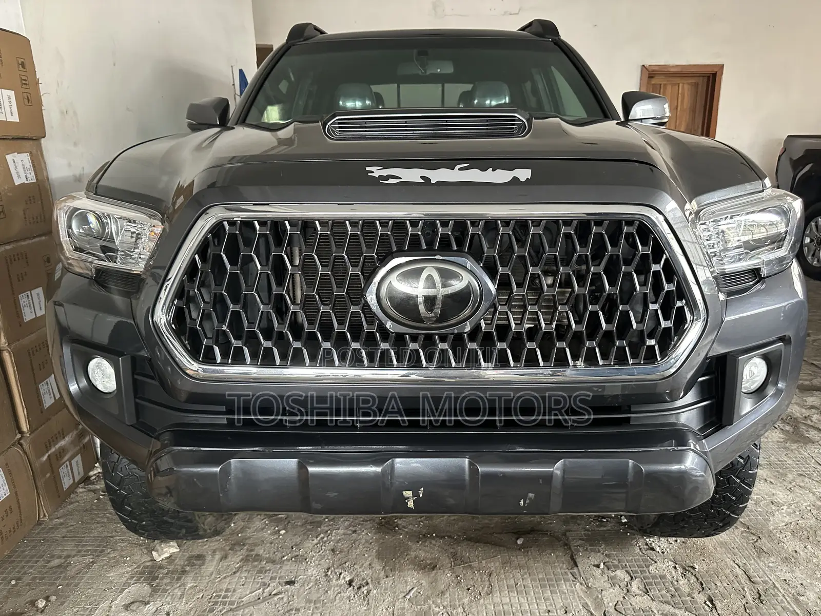Toyota Tacoma Limited 2018 Gray