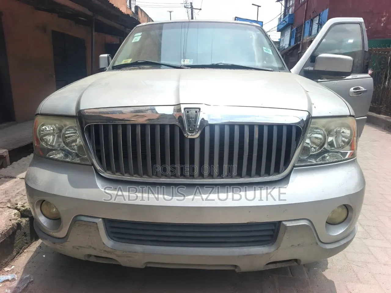 Lincoln Navigator Luxury 2004 Silver