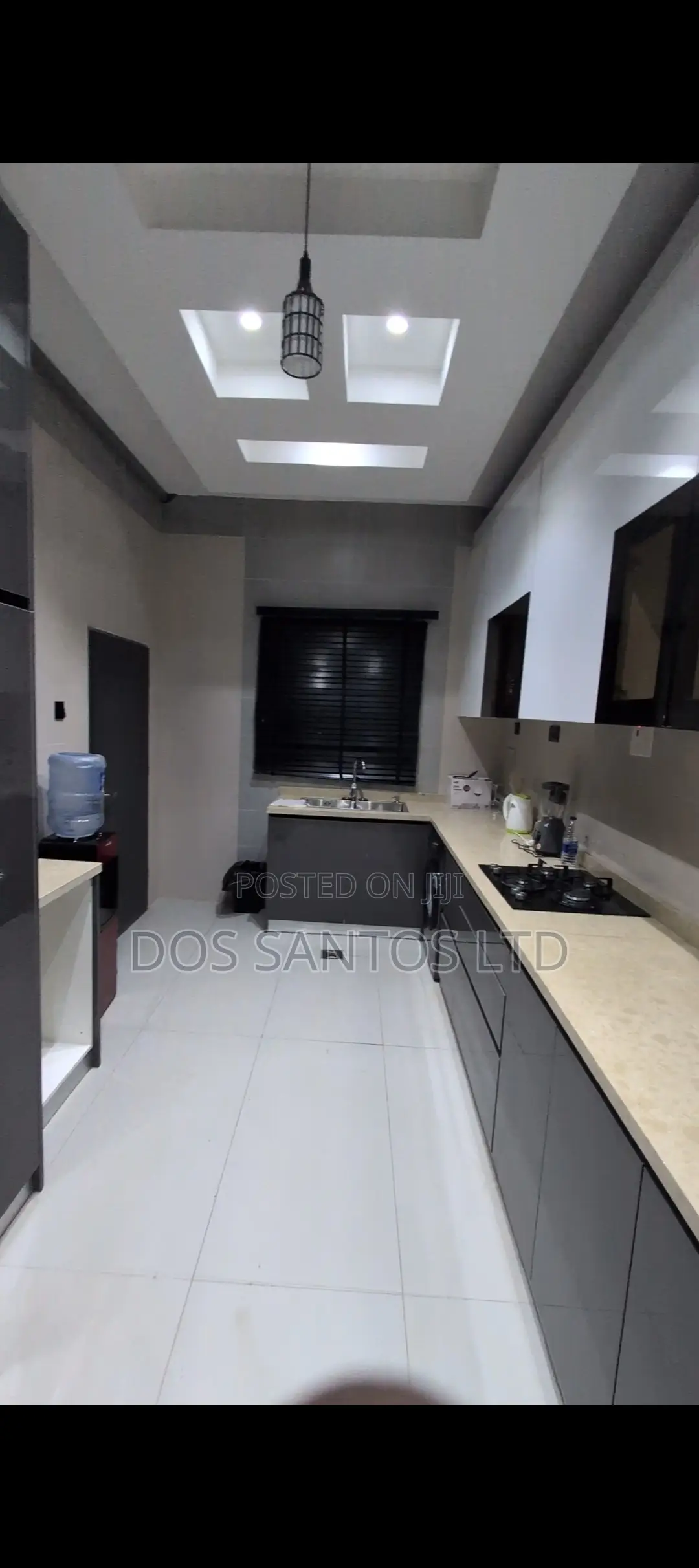 Dos Santos Apartments