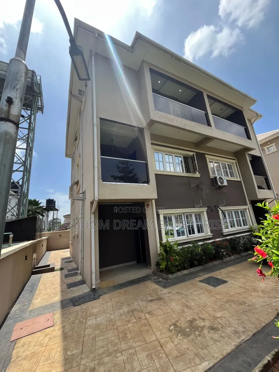 4bdrm House in Ikeja Gra Lagos for rent