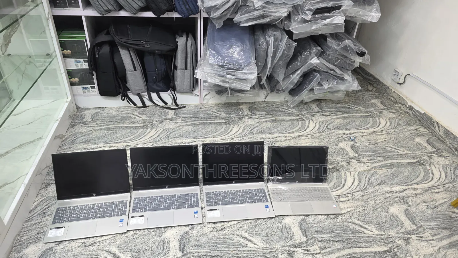 Laptop HP Pavilion 15-eh0050wm 16GB Intel Core Ultra 5 SSD 1T