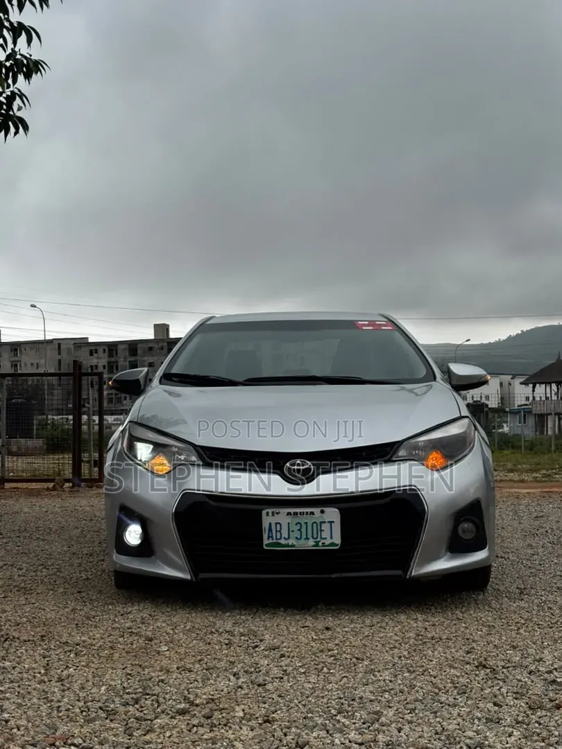 Toyota Corolla 2014 Silver