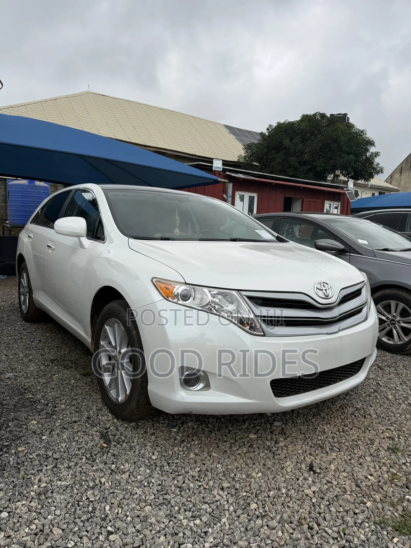 Toyota Venza XLE 2010 White