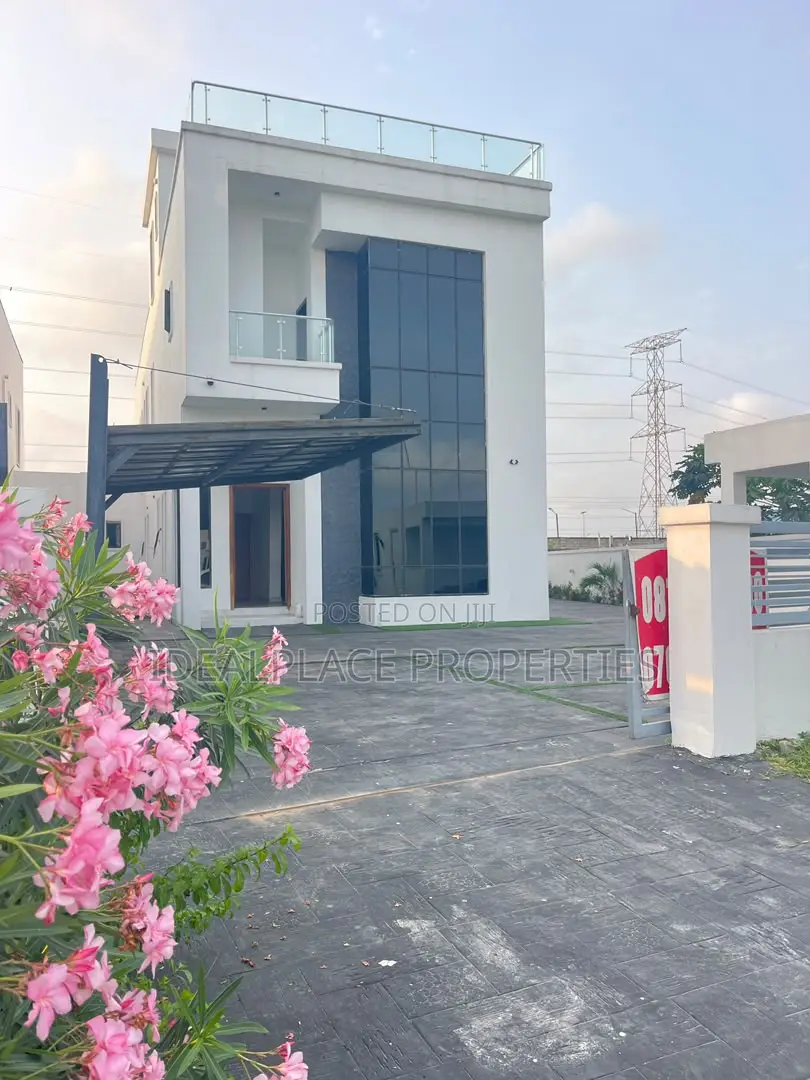 5bdrm Duplex in Ajah for sale