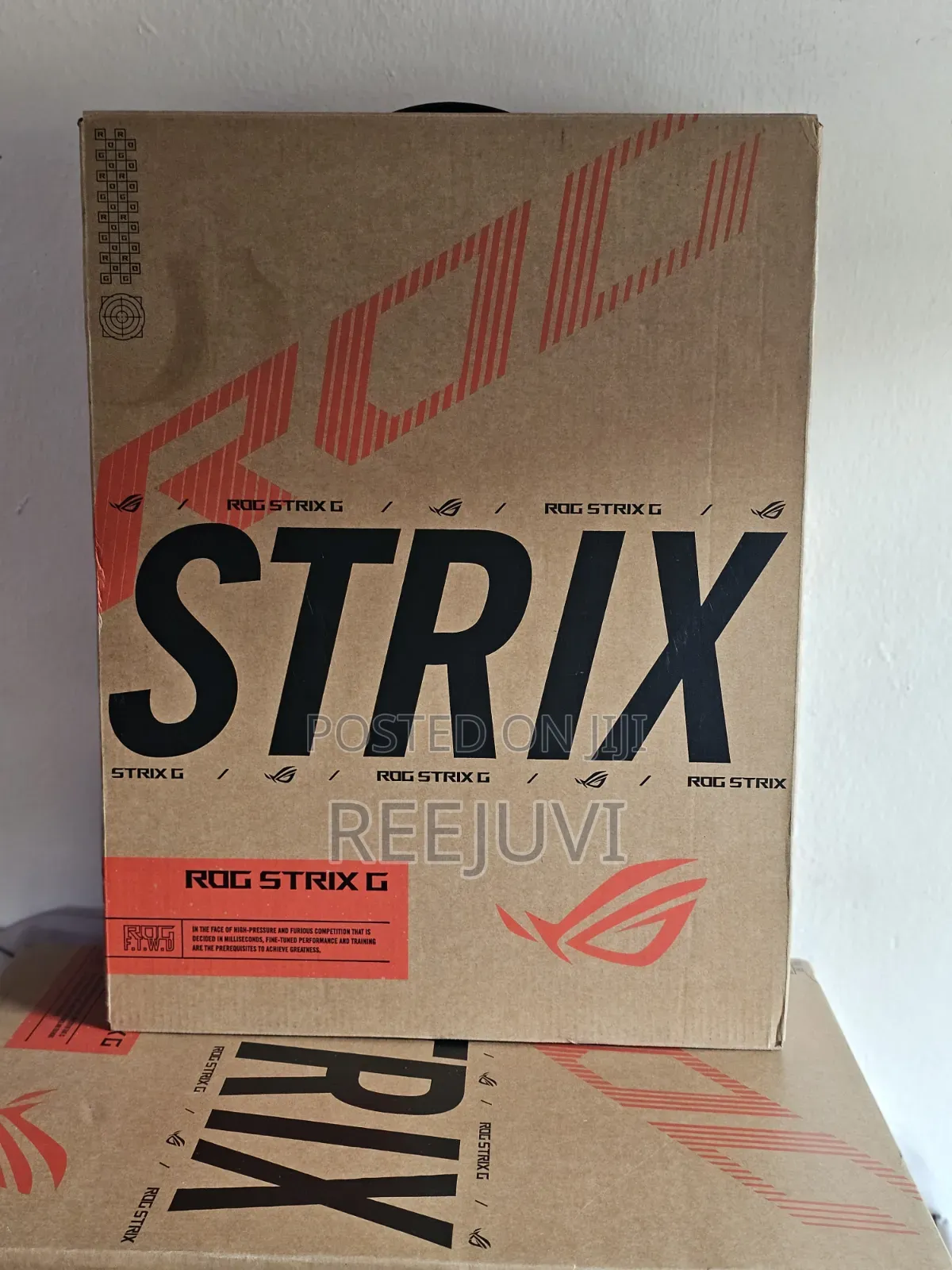 New Laptop Asus ROG Strix G18 16GB AMD Ryzen 9 SSD 1T