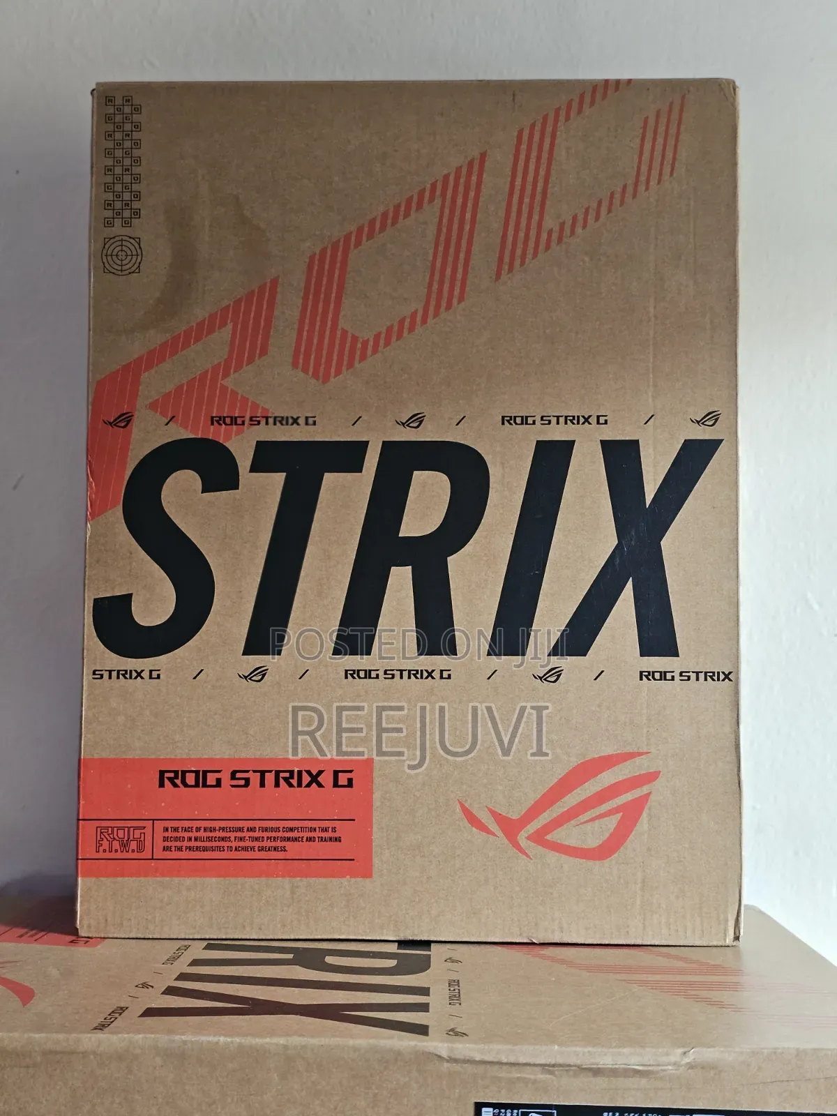 New Laptop Asus ROG Strix G18 16GB AMD Ryzen 9 SSD 1T