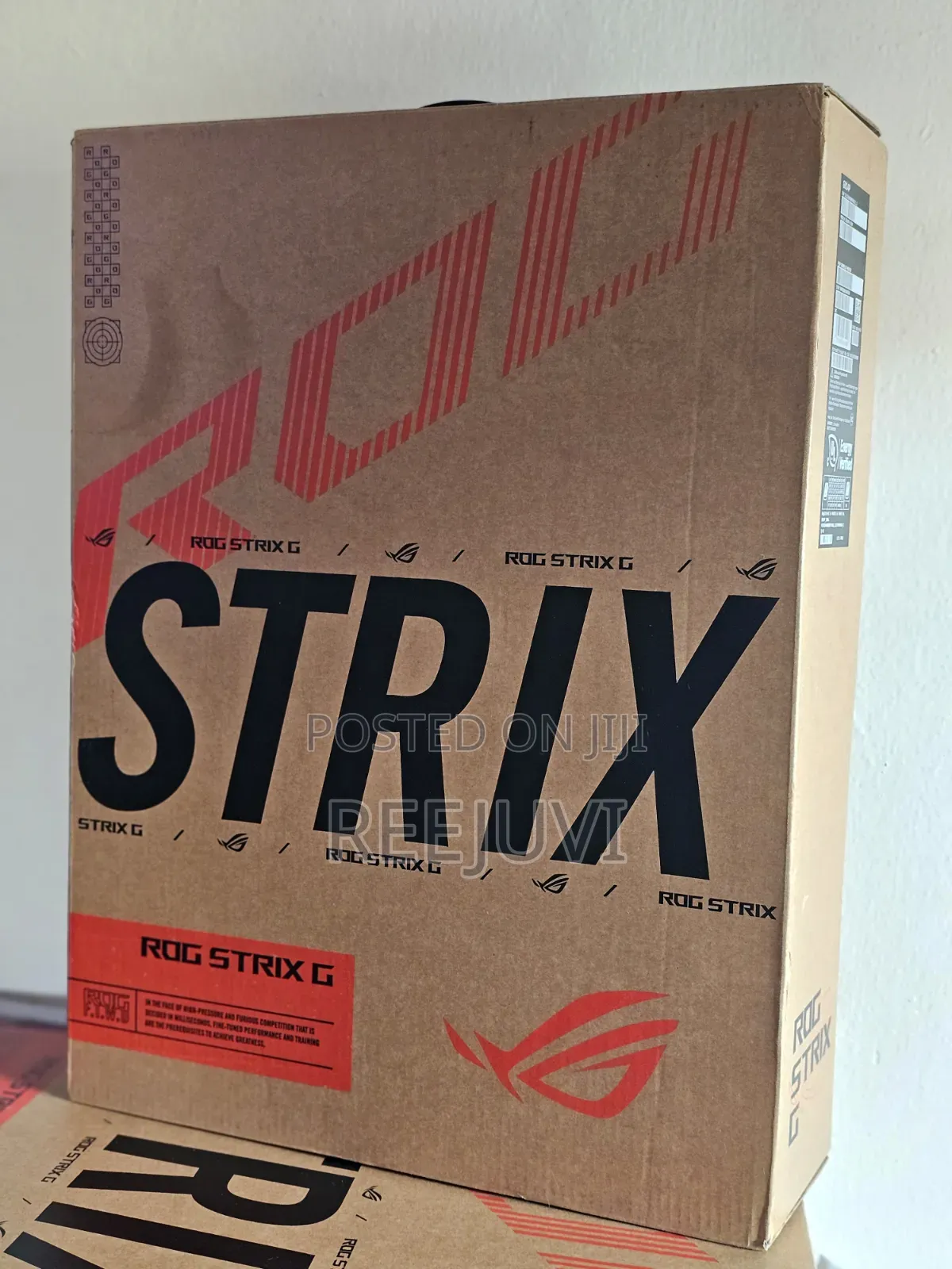 New Laptop Asus ROG Strix G18 16GB AMD Ryzen 9 SSD 1T