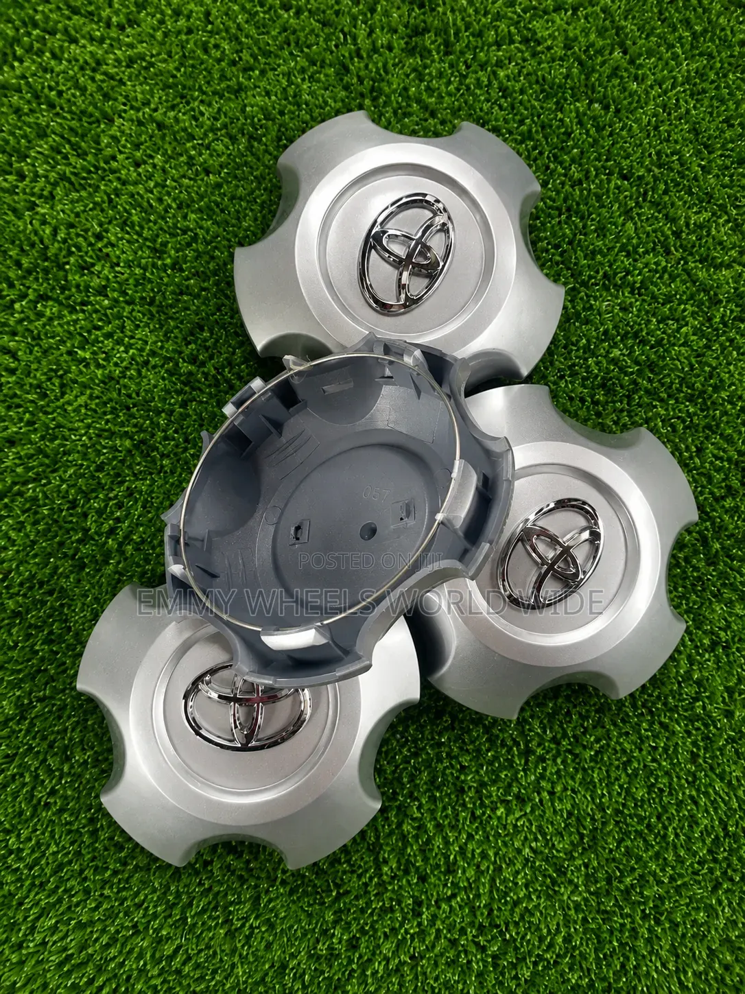 Toyota Lancruiser 2010 Rim Cover Brand New Available in Stock
