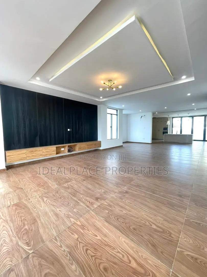 5bdrm Duplex in Royal Garden Estate, Ajah for sale