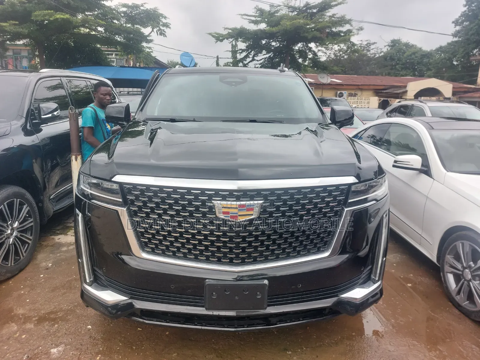 Cadillac Escalade 2022 Black