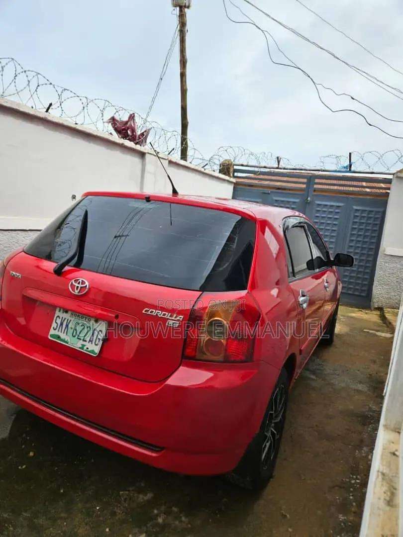 Toyota Corolla 2005 Red