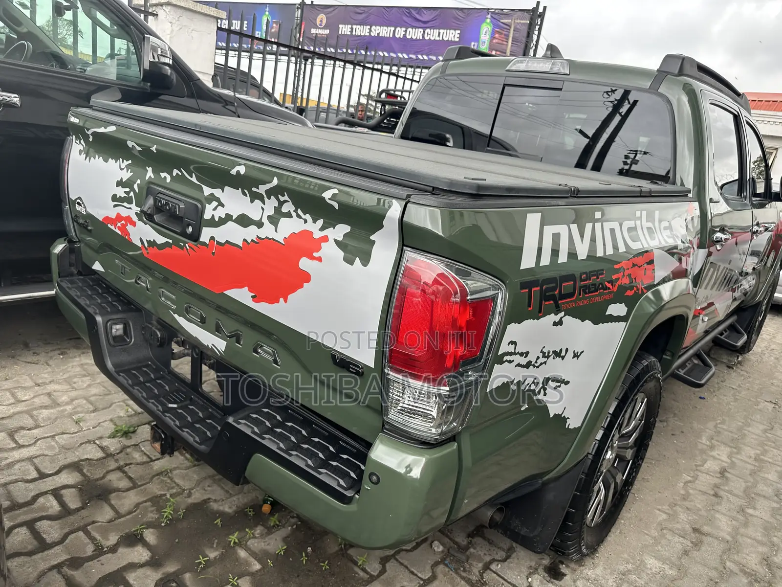Toyota Tacoma Limited 2018 Green