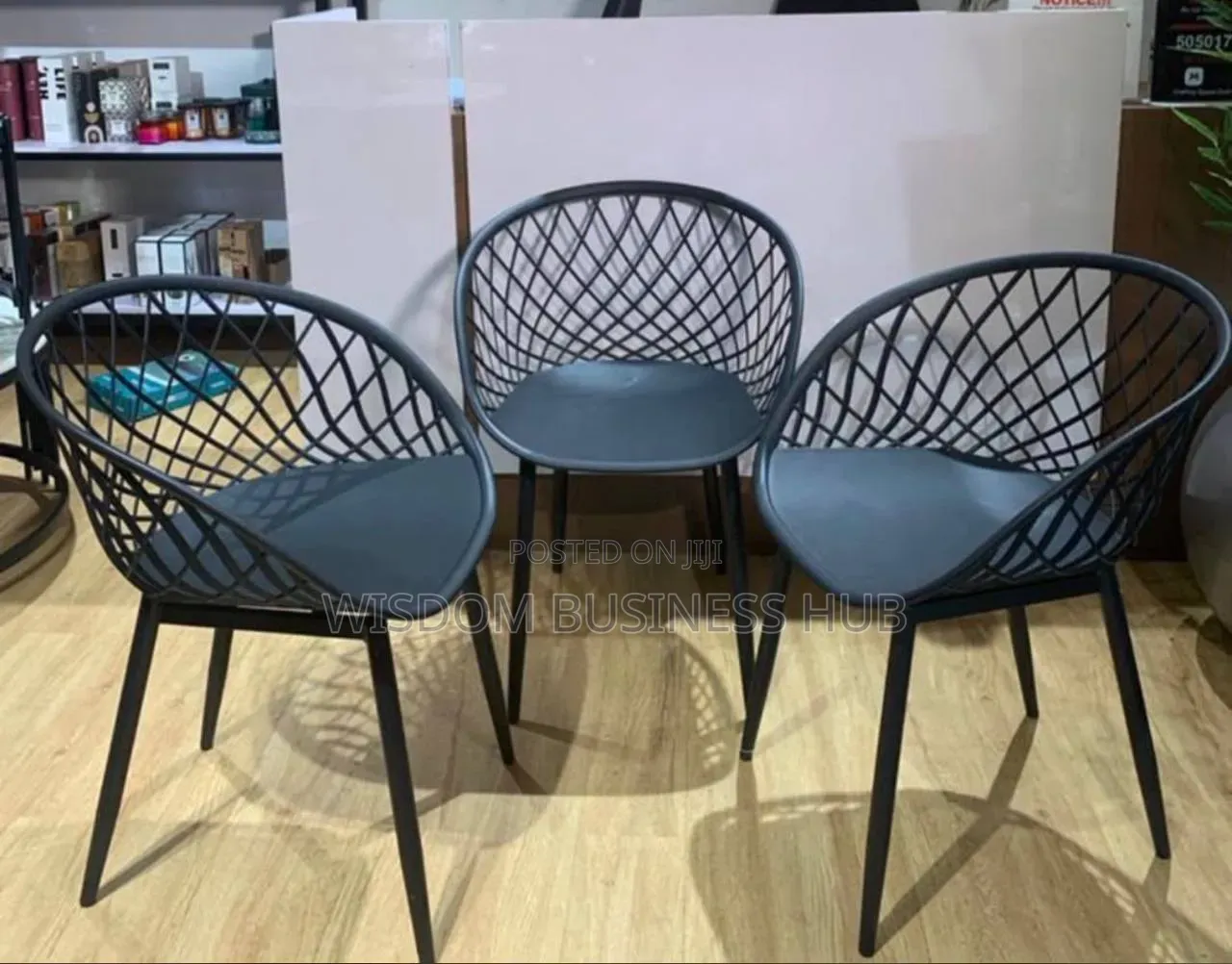 Restaurant Chair With Metal Leg