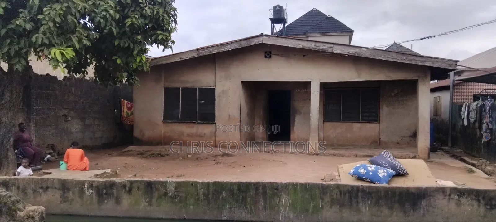 2bdrm Bungalow in Chris Connections, Ejigbo / Ejigbo for sale