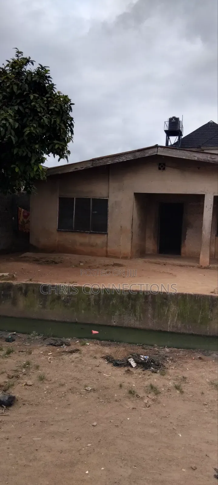 2bdrm Bungalow in Chris Connections, Ejigbo / Ejigbo for sale