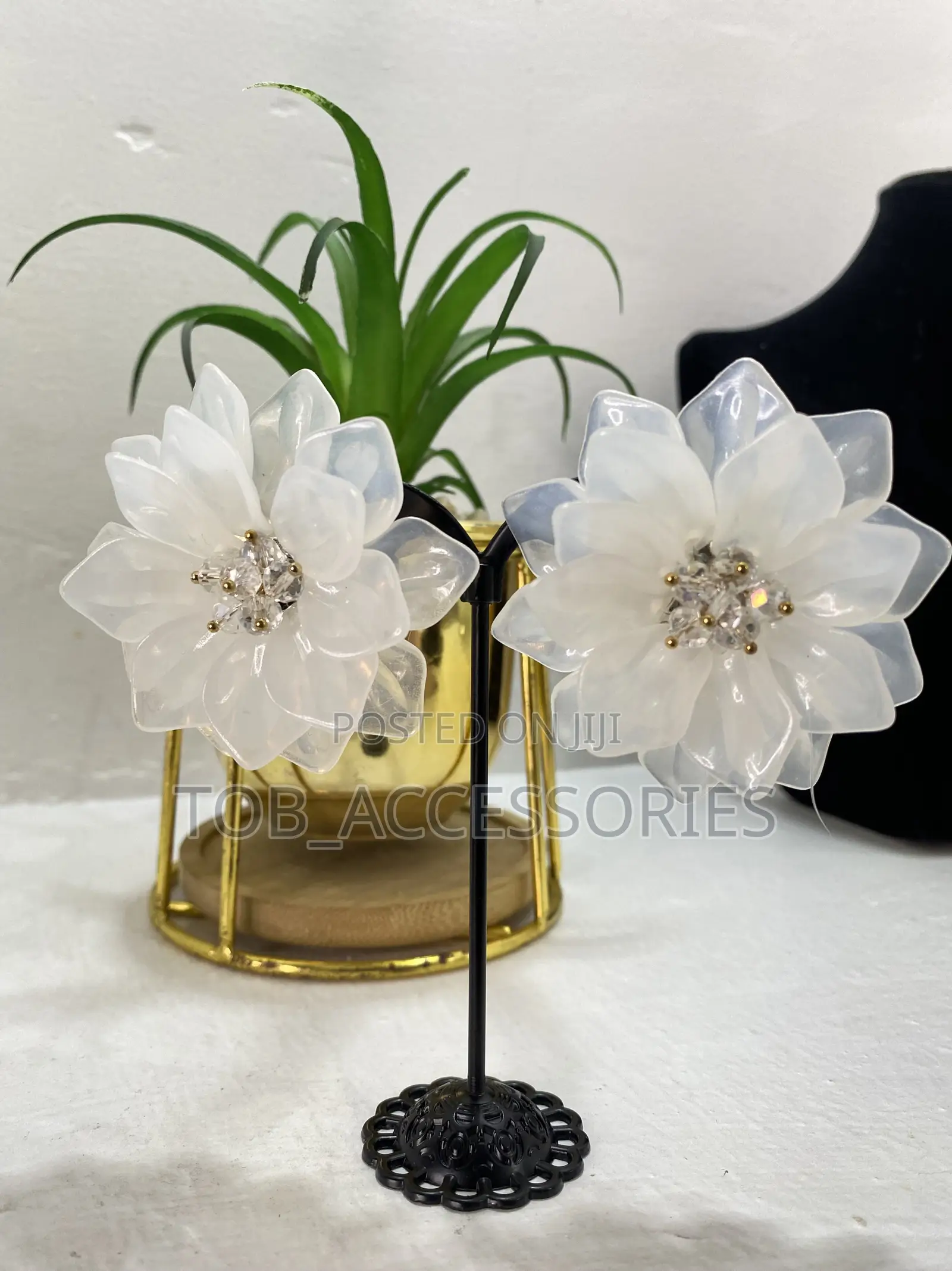 Women Flower Stud Earring