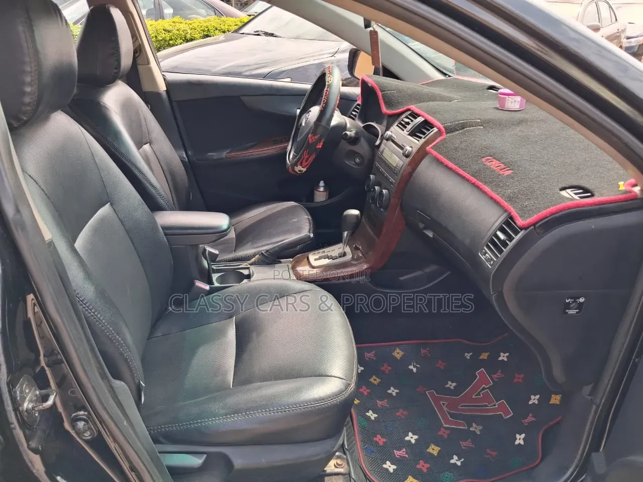 Toyota Corolla 2012 Black