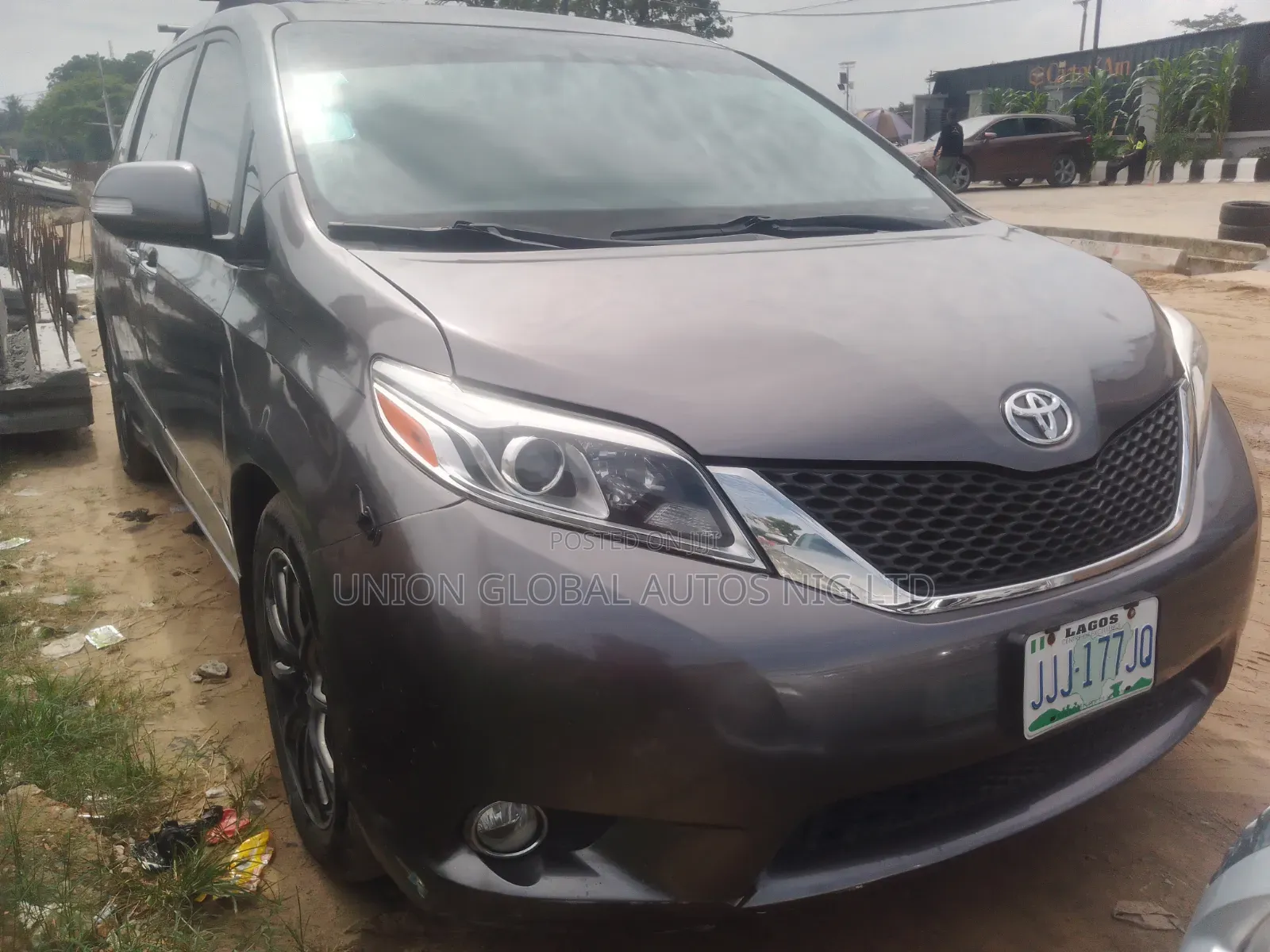 Toyota Sienna 2014 Gray