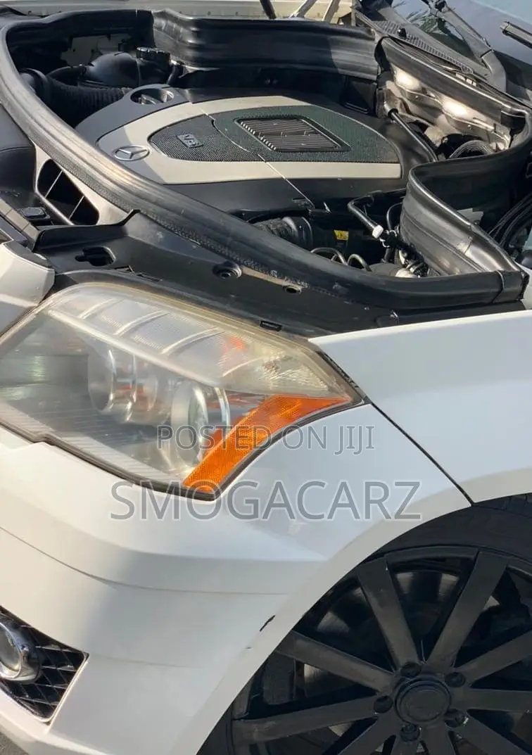 Mercedes-Benz GLK-Class 350 4MATIC 2012 White