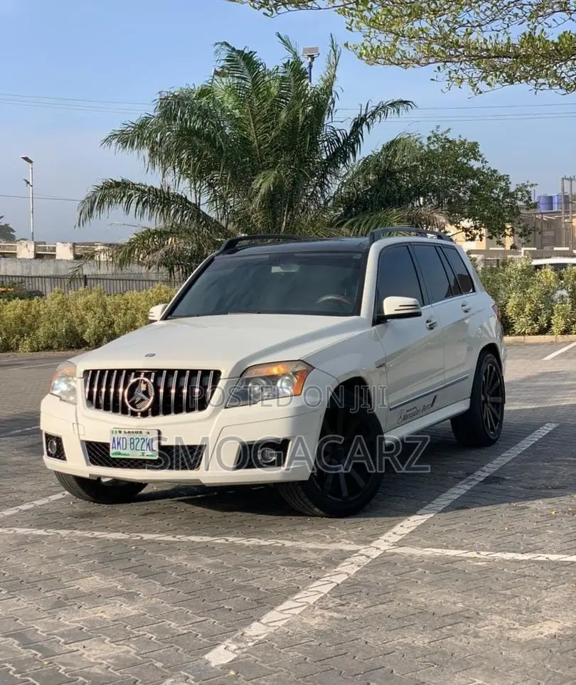 Mercedes-Benz GLK-Class 350 4MATIC 2012 White